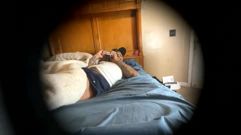 Snapshot of daddyjanimal chatting on May 9, 7:02 am sexy tatted king bbc online show from May 9, 7:02 am