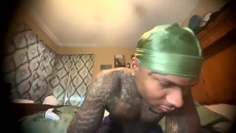Snapshot of daddyjanimal chatting on July 14, 5:51 pm sexy tatted king bbc online show from July 14, 5:51 pm