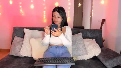 Creamy online show from January 9, 2:36 am