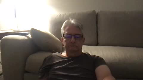 daddymike92883_1 online show from December 13, 6:42 am