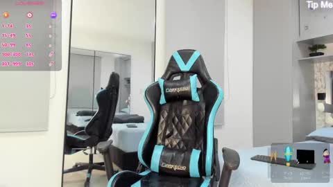 Snapshot of daddyrich4u chatting on September 14, 1:05 am daddyrich4u online show from September 14, 1:05 am