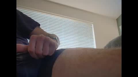 Daddy Runner online show from April 5, 6:16 pm