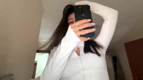 Snapshot of daddys_kisa chatting on April 25, 1:52 pm daddys_kisa online show from April 25, 1:52 pm