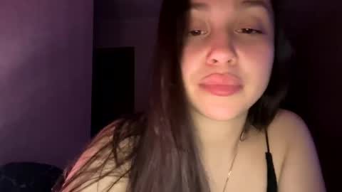 Snapshot of daddys_kisa chatting on May 7, 7:30 pm daddys_kisa online show from May 7, 7:30 pm