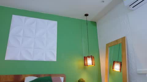 Valen online show from February 20, 5:51 pm