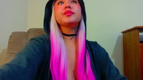 Valen online show from October 13, 3:39 am