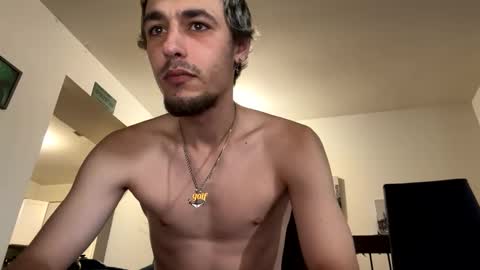 Snapshot of daddyshome00669 chatting on December 31, 7:51 pm Tonystark online show from December 31, 7:51 pm