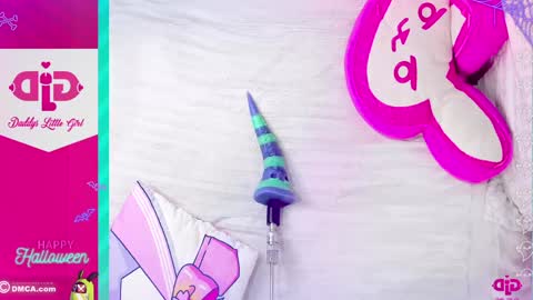 Im Andrea Nice to see you here  I love patterns soo much online show from October 30, 12:34 am