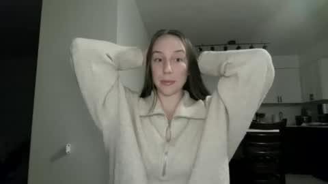 Snapshot of daddysssgoodgirl chatting on October 18, 5:21 am daddys good girl online show from October 18, 5:21 am