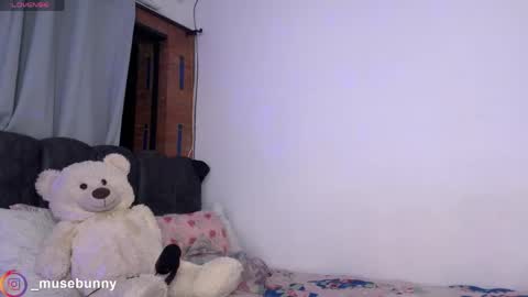 Snapshot of daddysweeeetbody chatting on June 6, 5:45 am Sophie online show from June 6, 5:45 am