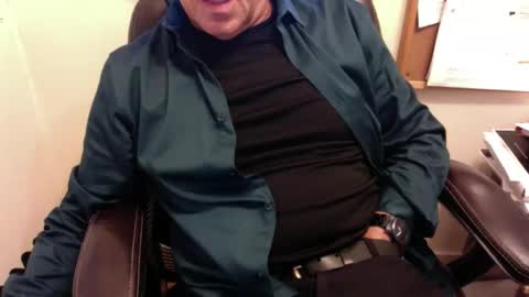 Snapshot of dadooronron69 chatting on September 25, 5:16 pm dadooronron69 online show from September 25, 5:16 pm