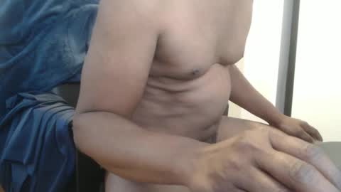 daffyduck71 online show from December 5, 2:14 pm