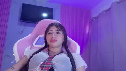 Snapshot of dafne17_ chatting on November 13, 3:55 pm Dafne online show from November 13, 3:55 pm