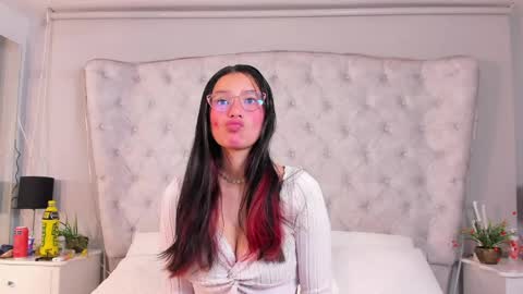 dafne_bss online show from April 13, 5:02 am