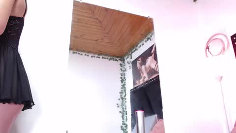 dafne_quenn online show from February 13, 12:32 pm