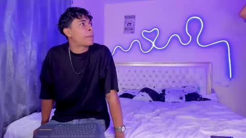 dafnezahiraa  online show from October 5, 5:06 am