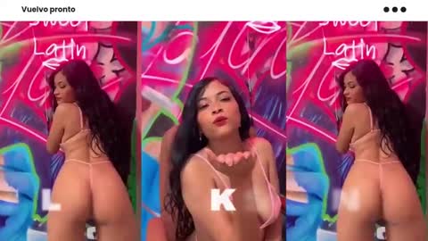 Snapshot of dafnnee_ross chatting on January 25, 3:20 pm DAFNNE online show from January 25, 3:20 pm