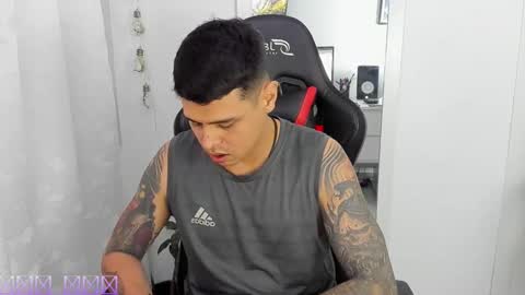 my name is Jhon and I live in colombia online show from February 13, 11:34 pm