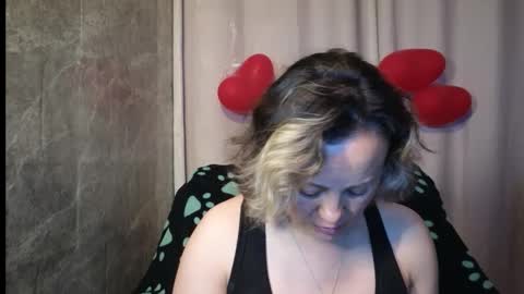 Snapshot of dagny_jo chatting on March 5, 3:29 am Lulu online show from March 5, 3:29 am