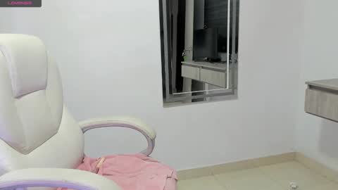 Dahian  online show from October 25, 1:18 pm