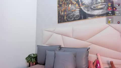  Dahiana   online show from November 28, 11:35 am