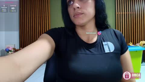  Dahiana  online show from January 25, 7:49 pm