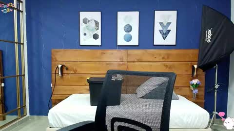  Dahiana  online show from September 15, 8:09 pm