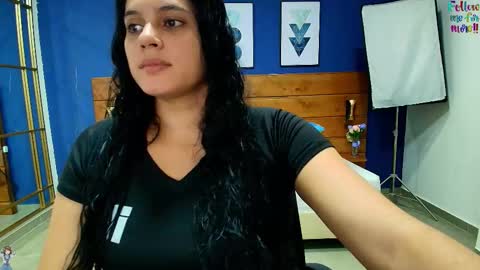  Dahiana  online show from October 20, 8:20 pm