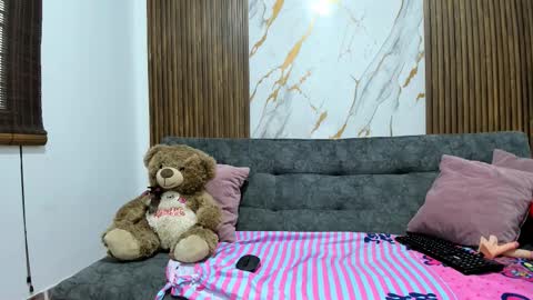 dahianaroa online show from February 25, 12:59 pm