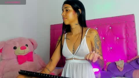    online show from May 29, 10:19 pm