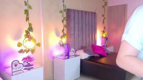 Dahlia online show from January 13, 6:29 am