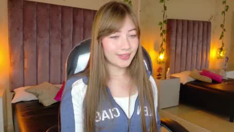 Dahlia online show from February 3, 7:35 am