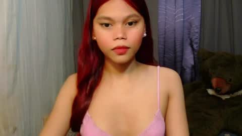 yourgirlydahlia online show from June 28, 5:19 pm
