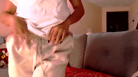 Dahli online show from January 7, 1:52 am