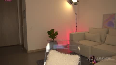 Dai independent online show from March 10, 1:45 am