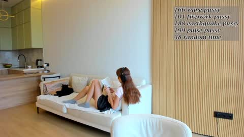 Snapshot of daily_love chatting on October 15, 5:29 am daily_love online show from October 15, 5:29 am