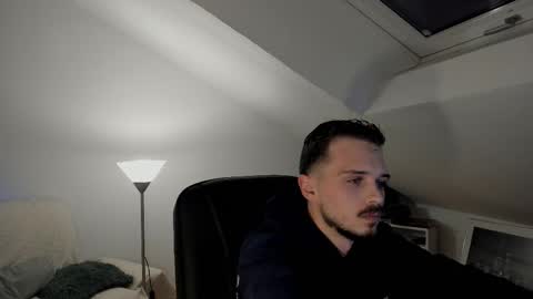 Daimon  online show from September 17, 7:04 pm