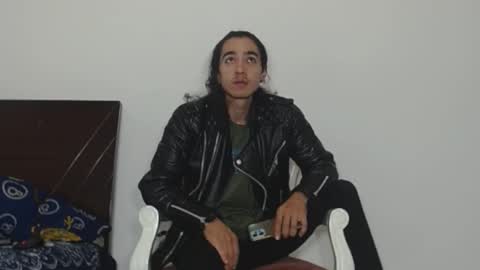 Snapshot of daimondolce chatting on March 7, 9:38 pm Daniel y Camilo online show from March 7, 9:38 pm