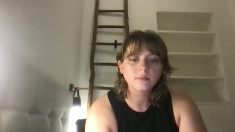 Snapshot of daisy_lately chatting on October 25, 12:07 am daisy_lately online show from October 25, 12:07 am