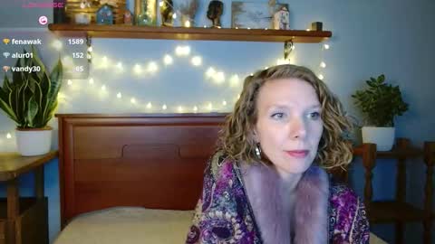 daisy_lovely online show from October 24, 4:31 am