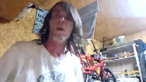 dave online show from April 29, 8:48 pm