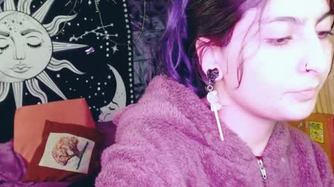    --  -- help me reach 100 hands up  online show from December 18, 3:26 am