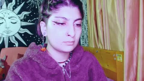    --  -- help me reach 100 hands up  online show from December 25, 8:40 am