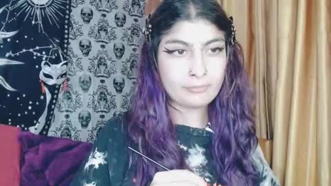    --  -- help me reach 100 hands up  online show from March 9, 5:11 am