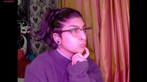    --  -- help me reach 100 hands up  online show from November 21, 2:54 am