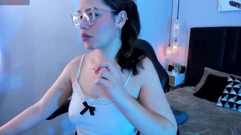 Dakhota online show from November 7, 3:50 am