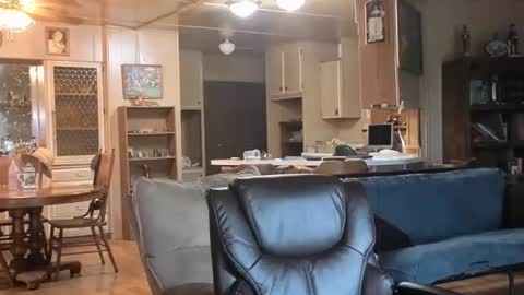 Snapshot of dakit2 chatting on November 29, 4:21 pm dakit online show from November 29, 4:21 pm