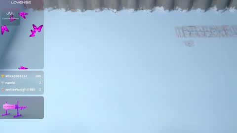 Snapshot of dakkotta_curvy chatting on February 7, 8:33 am VALENTINA online show from February 7, 8:33 am