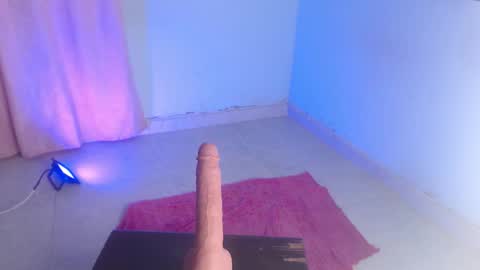 Snapshot of dakkotta_curvy chatting on October 27, 7:56 am VALENTINA online show from October 27, 7:56 am