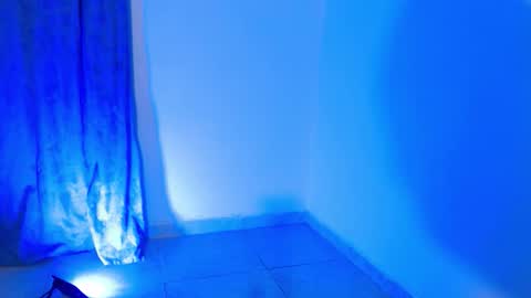 Snapshot of dakkotta_curvy chatting on November 20, 7:52 am VALENTINA online show from November 20, 7:52 am